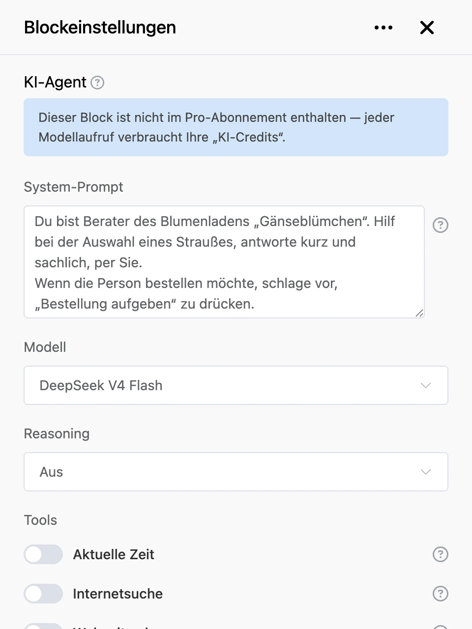 Einstellungspanel des Blocks „KI-Agent“: System-Prompt, Modell und Tools