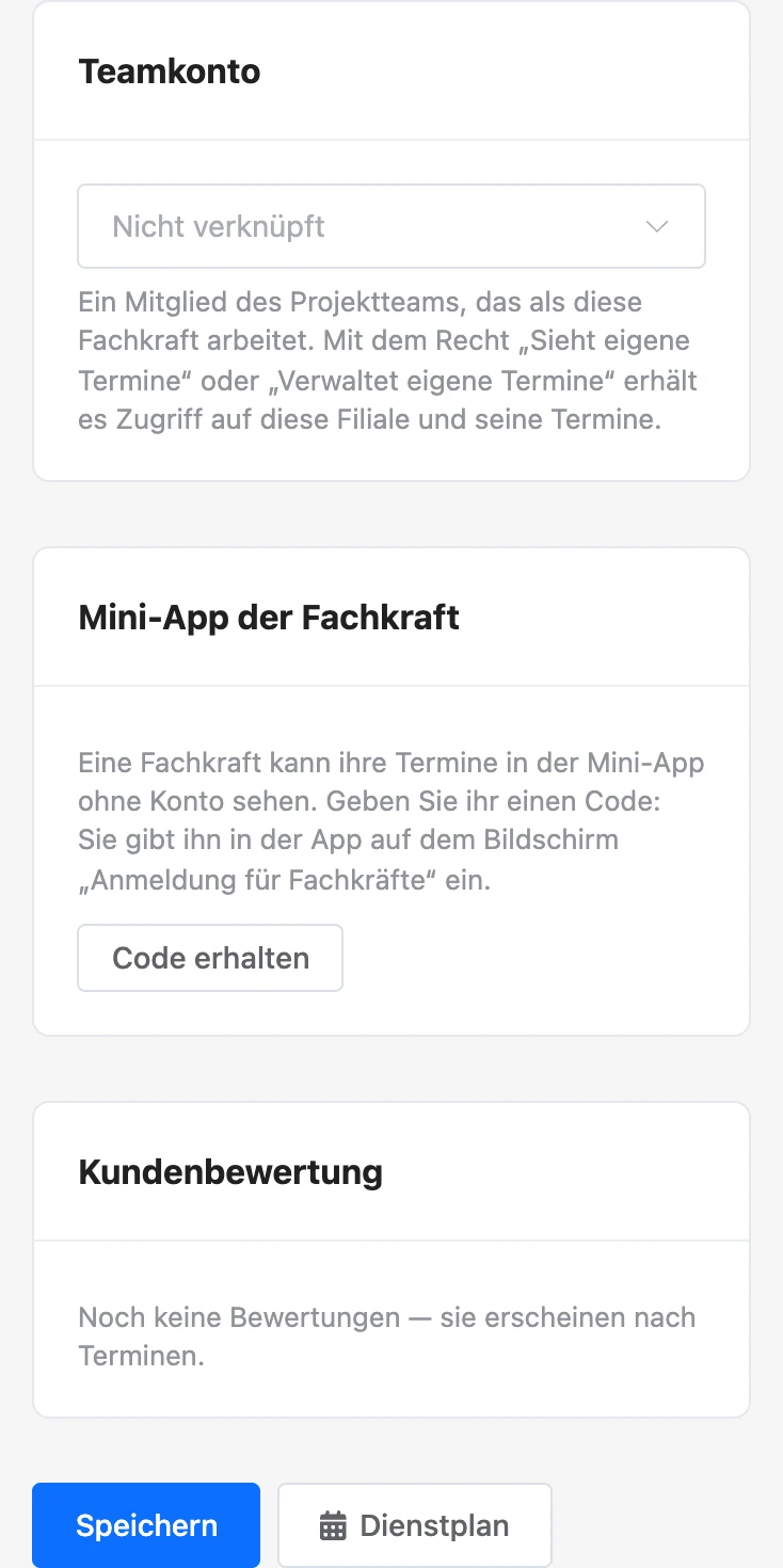 Blöcke „Teamkonto“ und „Mini-App der Fachkraft“ in der Karte der Fachkraft